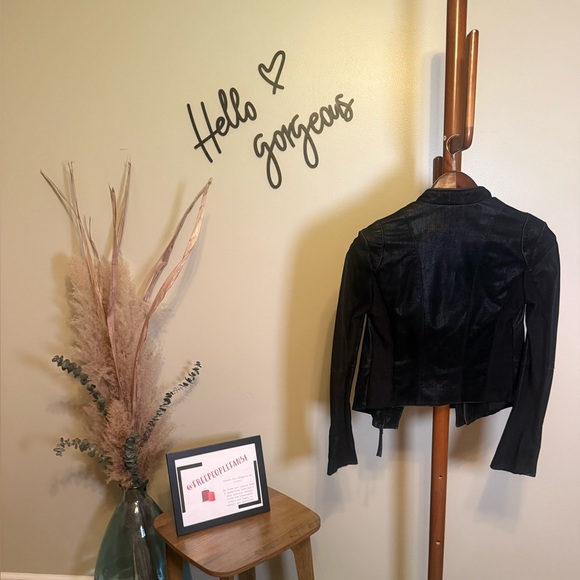 Like New Free People Cool & Clean Black Vegan Suede Jacket Sz 0 - Picture 2 of 7